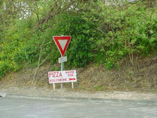 maisontrajpizza.jpg (19793 octets)