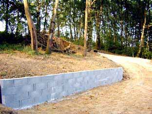 maisonlmurbanche.jpg (27293 octets)